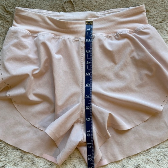 Lululemon Find Your Pace High-Rise Lined Short 3" in
Pink Peony - Picture 13 of 16